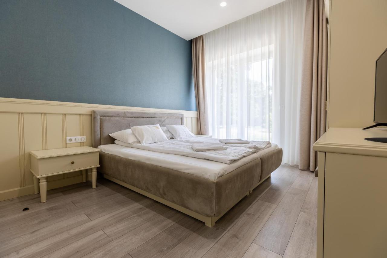 Degenfeld Kastély Tóparti Vendégház Teglas Esterno foto
